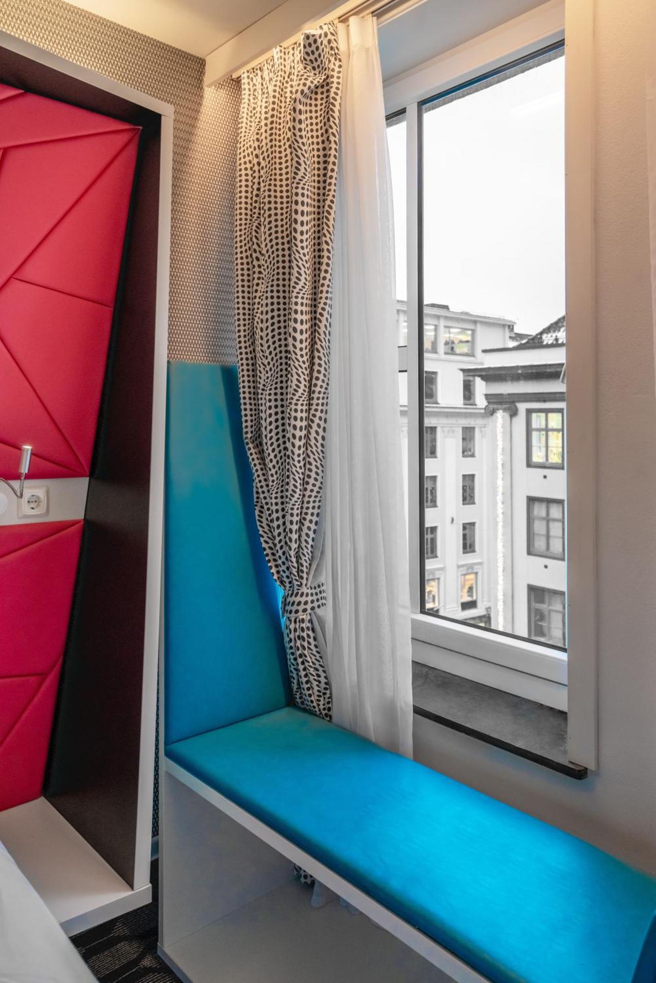 Magic Xhibition - Self-service-hotel 3*